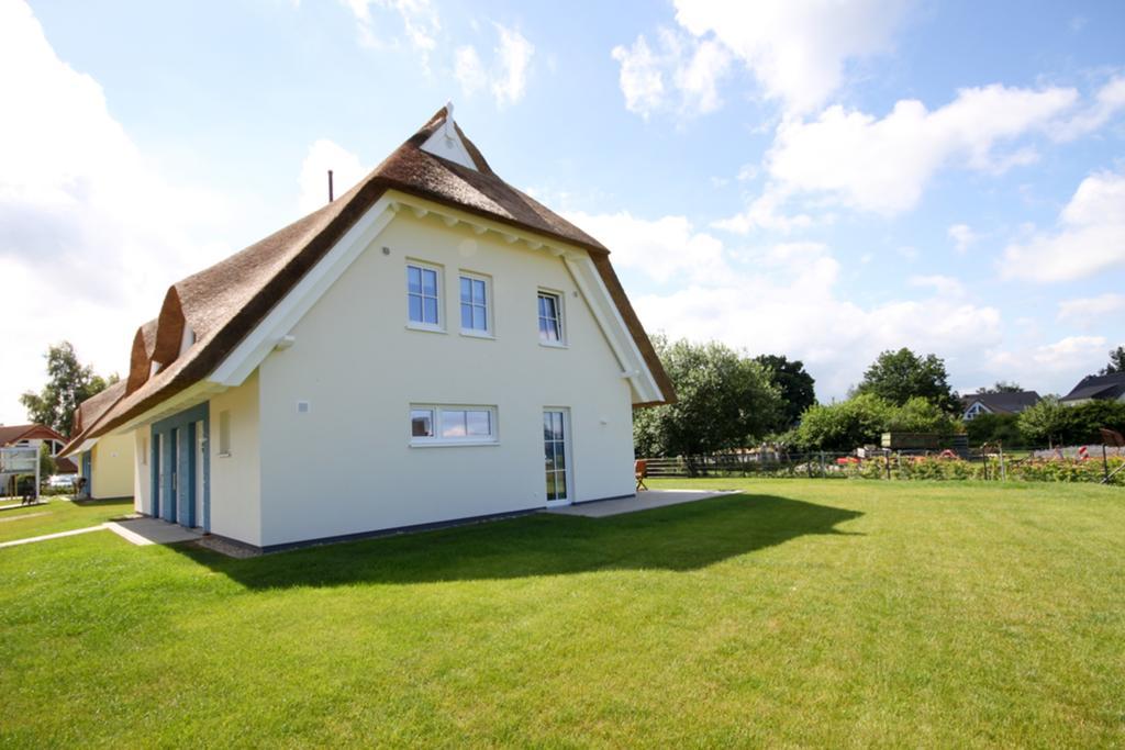 Reetdachhaeuser Boergerende Exteriér fotografie